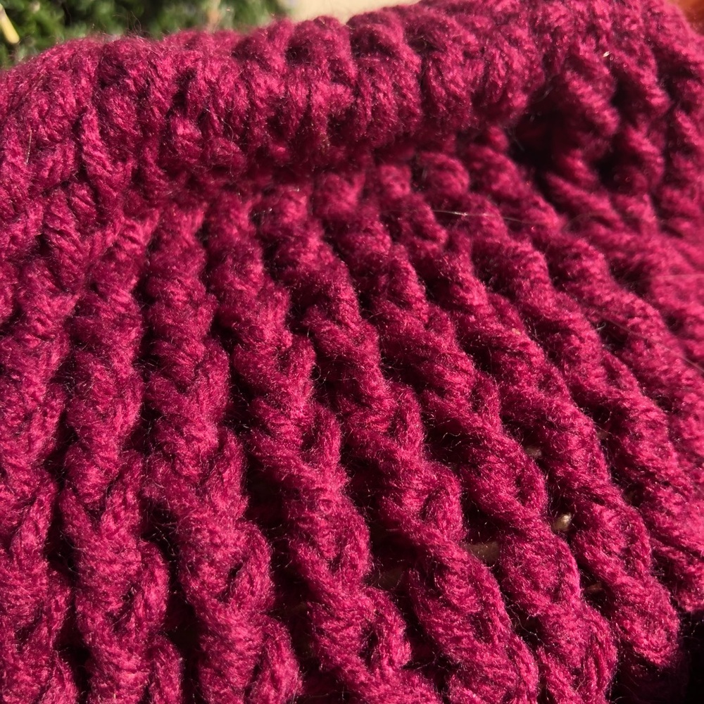 Knitted hat - Picture 2 of 3